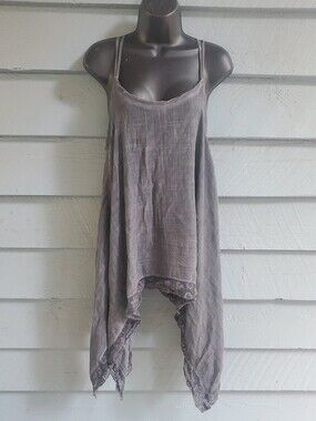 Fab'rik Boho Lace-Hem Spaghetti Strap Tunic Tank